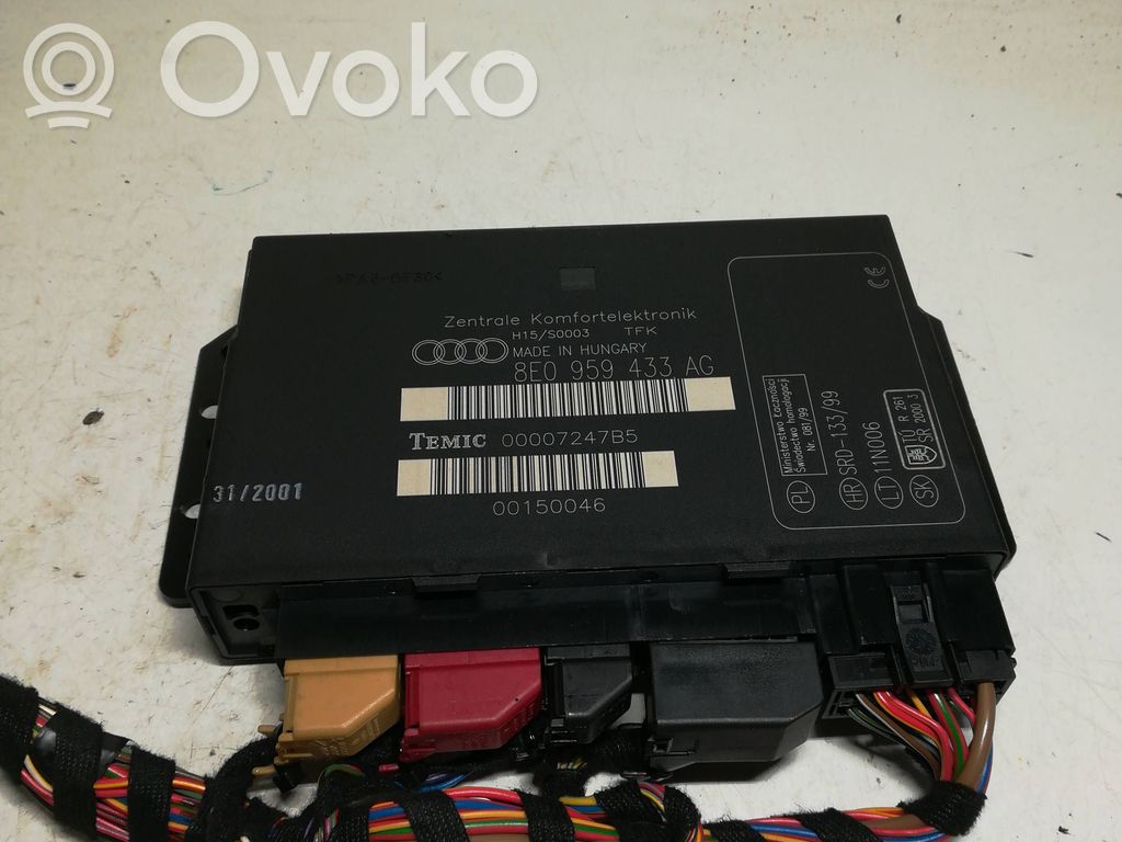 Audi A4 S4 B6 8E 8H Comfort/convenience module 