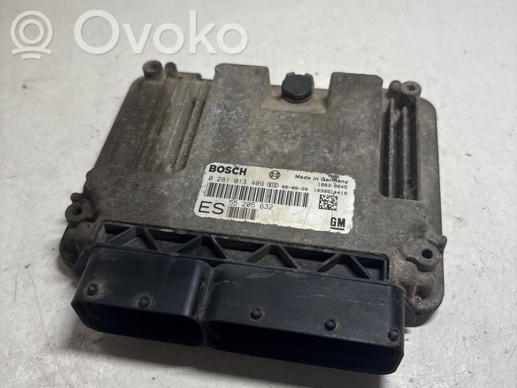 Opel Vectra C Engine control unit/module 