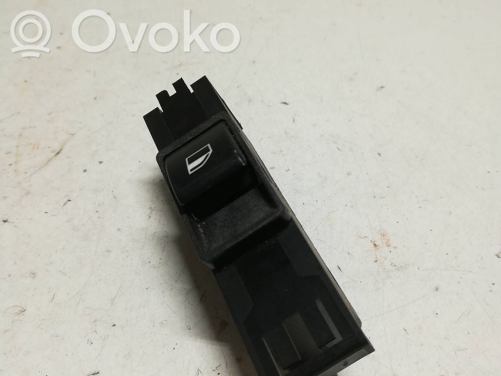 BMW 3 E46 Interruptor del elevalunas eléctrico 