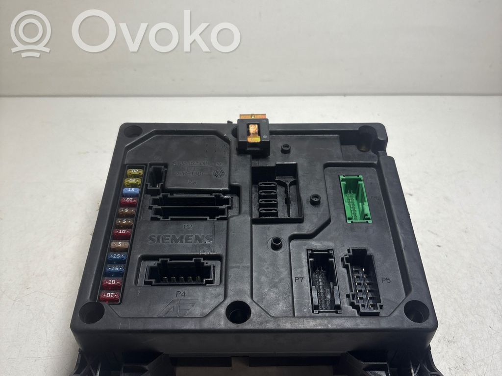 Volkswagen Sharan Module de fusibles 