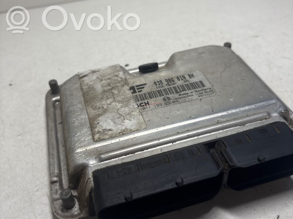 Volkswagen Sharan Sterownik / Moduł ECU 