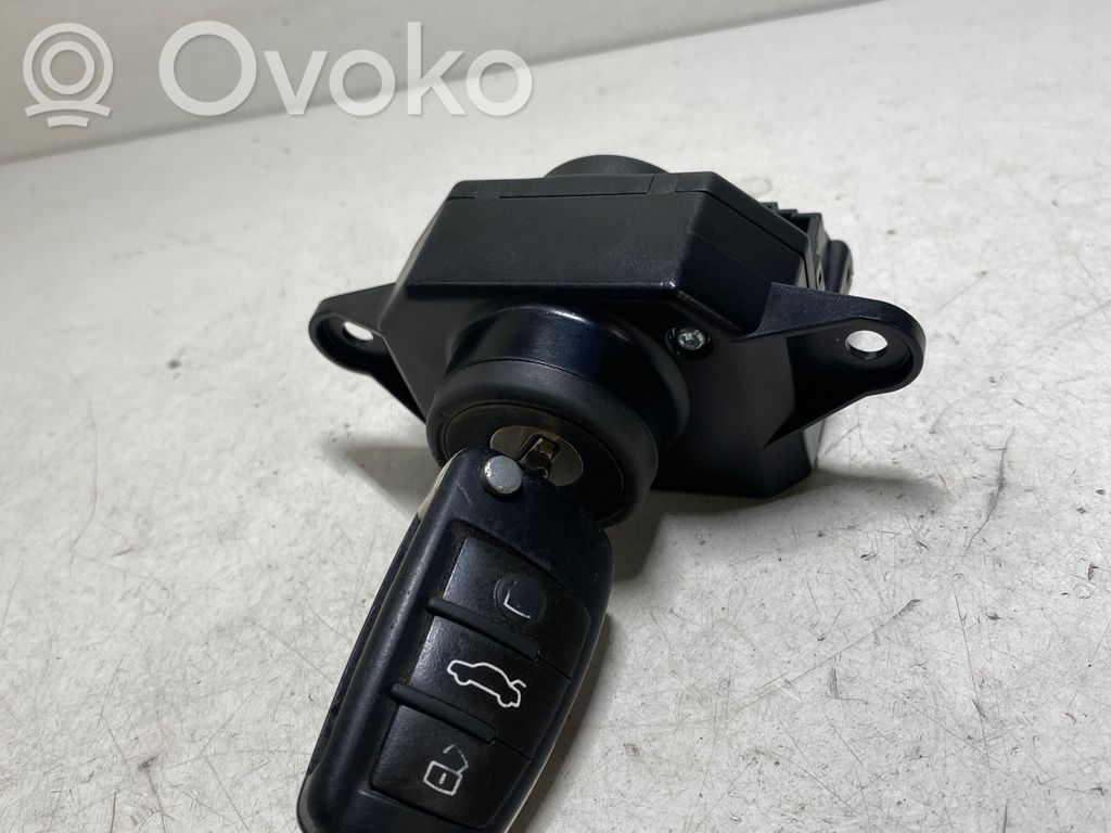 Audi A6 S6 C6 4F Aizdedzes atslēga 