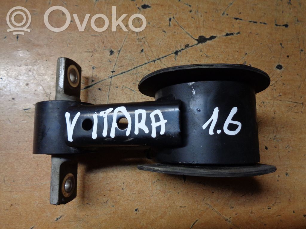 Moottorin kiinnikekorvake