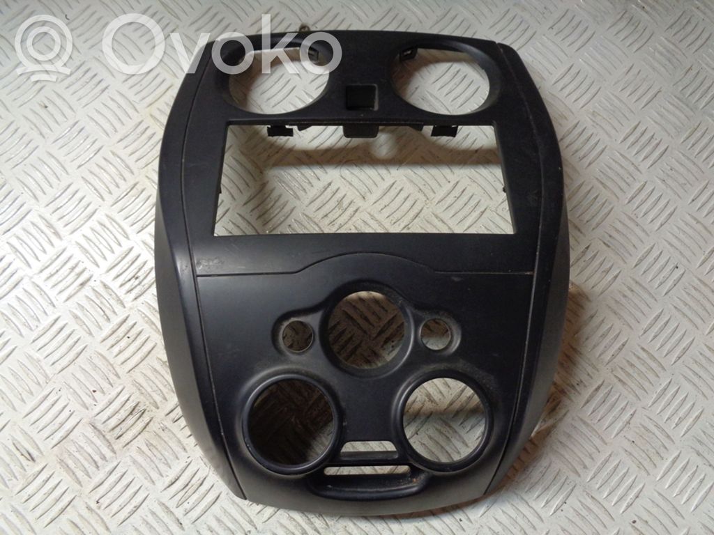 Nissan Note (E12) Radiouztvērēja / navigācija dekoratīvā apdare 