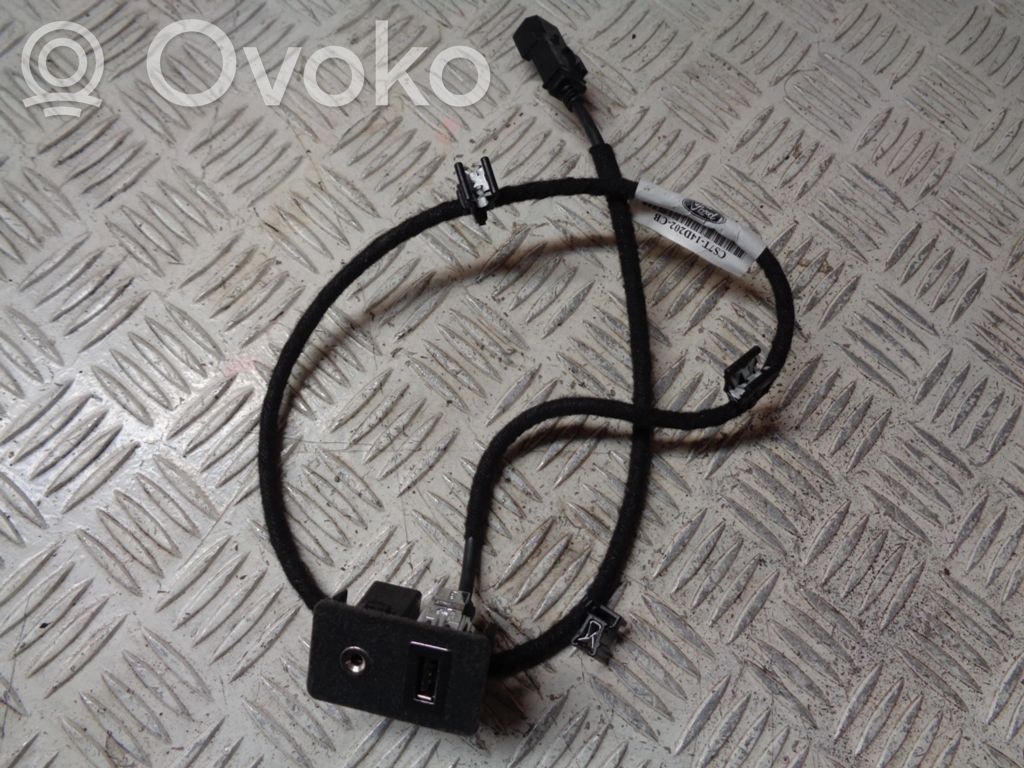 Ford Mondeo MK IV Connecteur/prise USB 