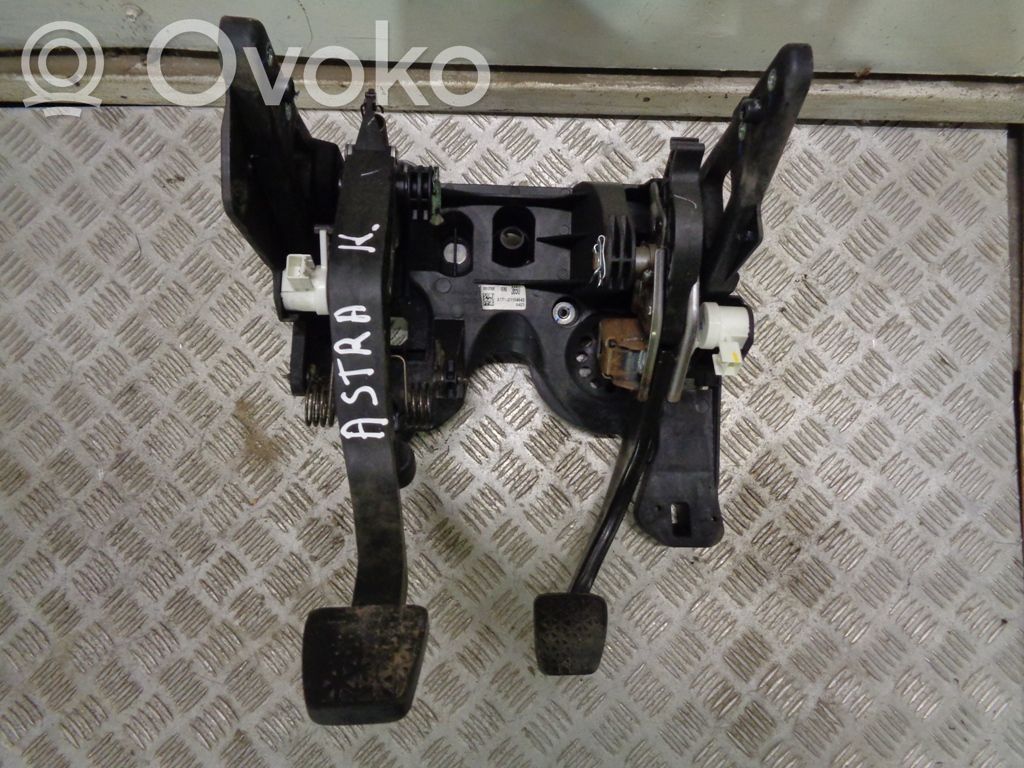 Opel Astra K Conjunto de pedal 
