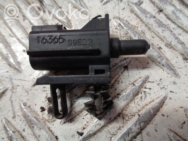Ford Fiesta Sensor de temperatura interna/externa 