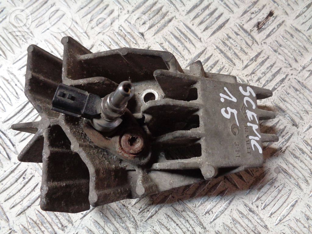 Renault Scenic III -  Grand scenic III Engine mounting bracket 