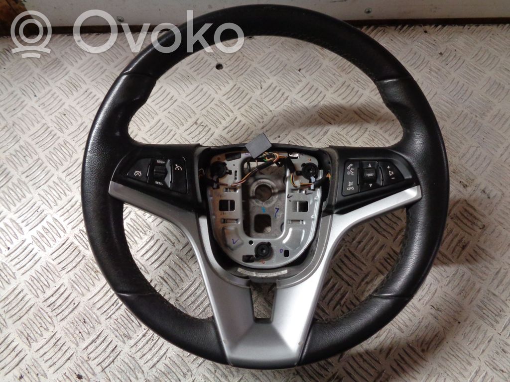 Chevrolet Cruze Steering wheel 