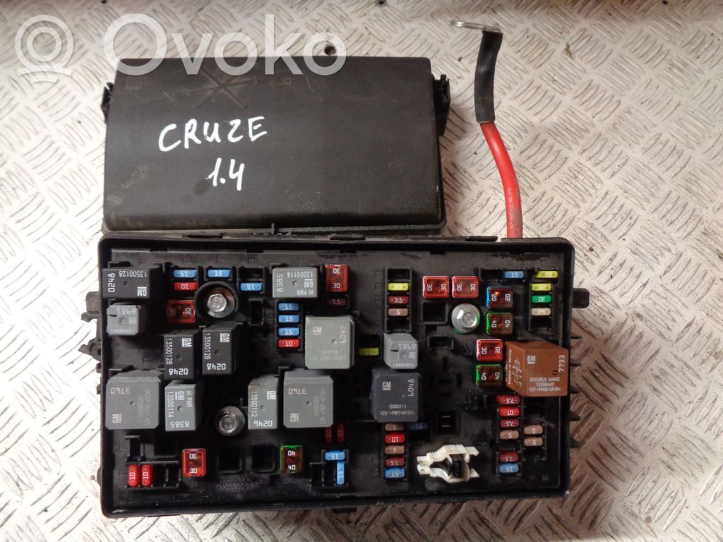 Chevrolet Cruze Fuse box set 