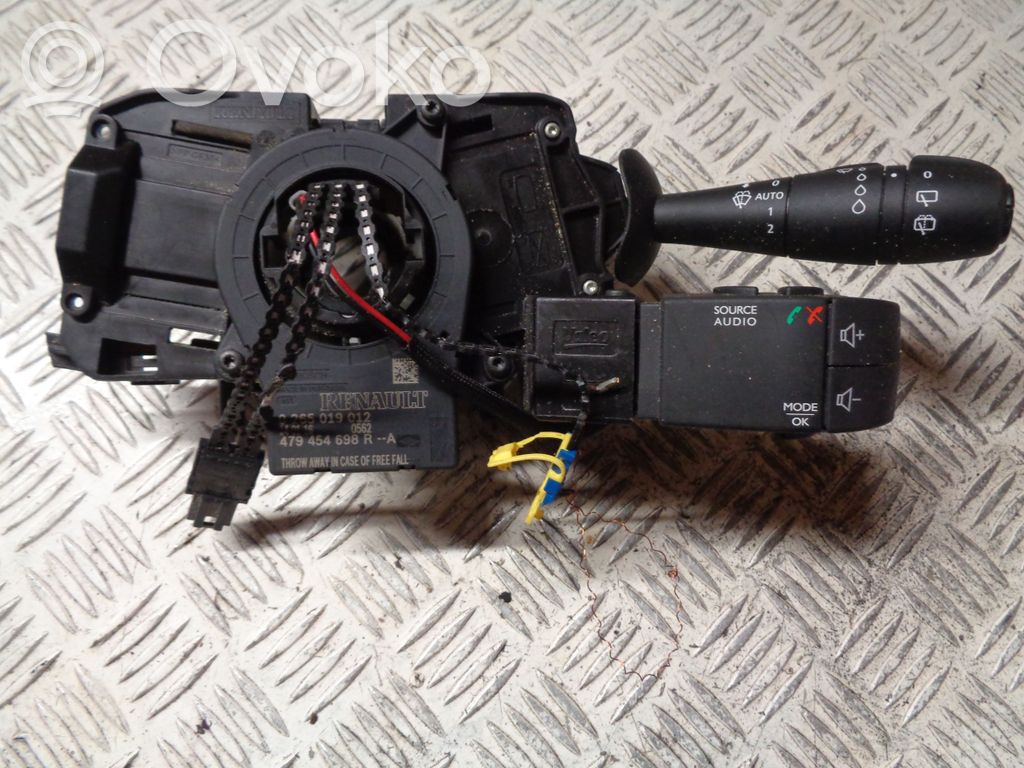 Renault Clio IV Rokturu komplekts 