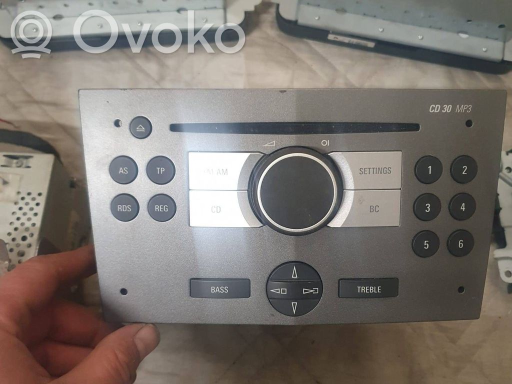 Opel Astra H Radio/CD/DVD/GPS-pääyksikkö 