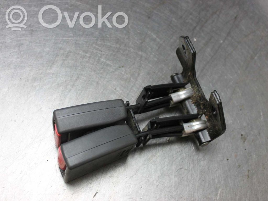 Volvo S40, V40 Front seatbelt buckle 