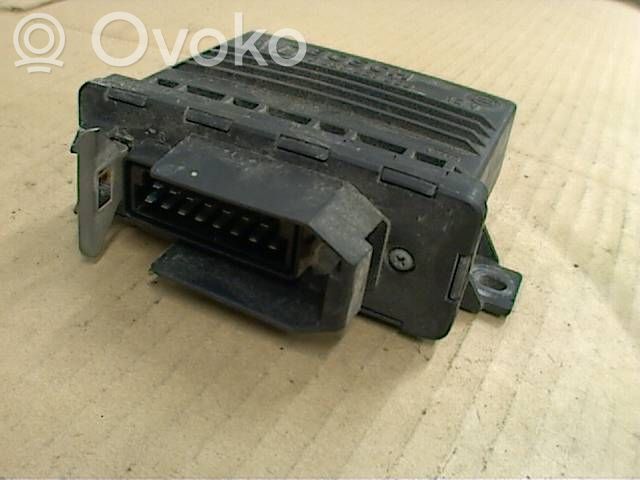 Opel Kadett E Unidad de control/módulo de la combustión 