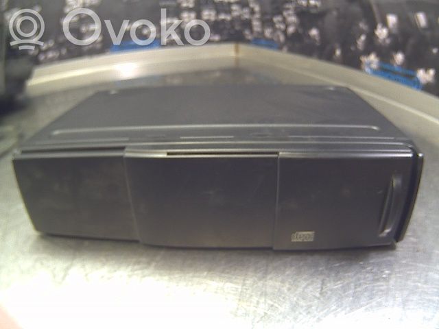 Saab 9-5 CD/DVD mainītājs 