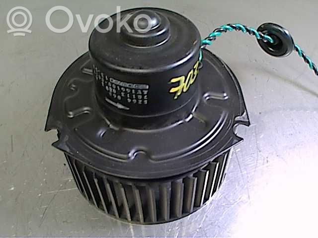 Chrysler LeBaron Mazā radiatora ventilators 