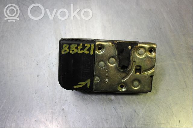 Etuoven lukko