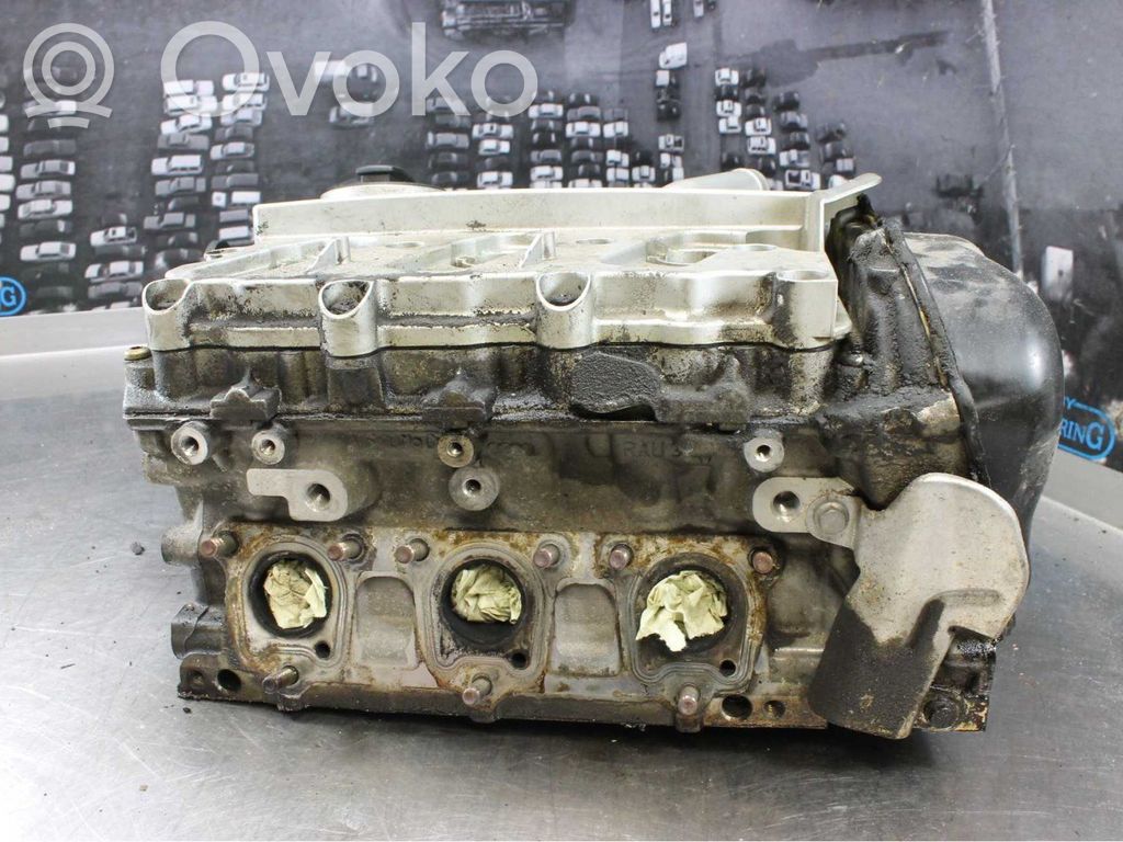 Engine head   06E103373D,06E103067L