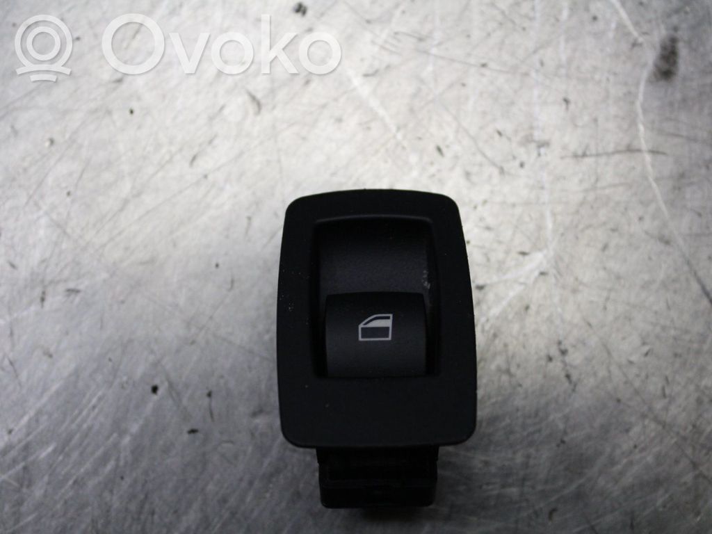 Electric window control switch   6945874