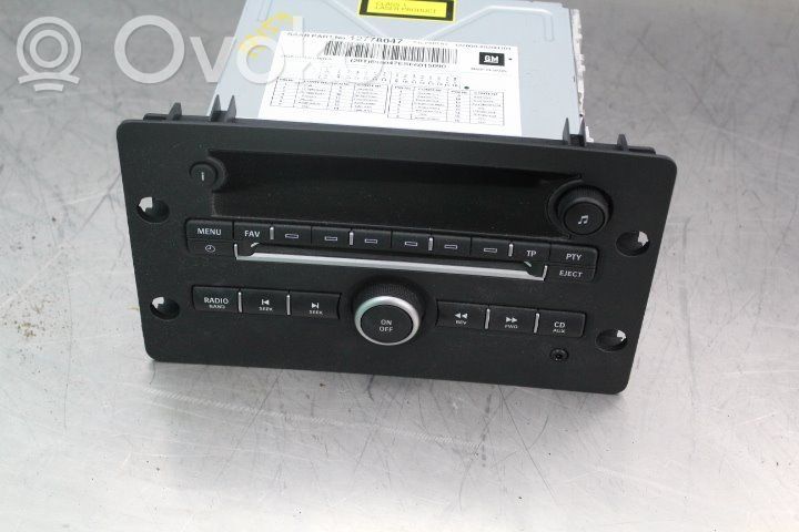 Saab 9-5 Unitate principală radio/CD/DVD/GPS 