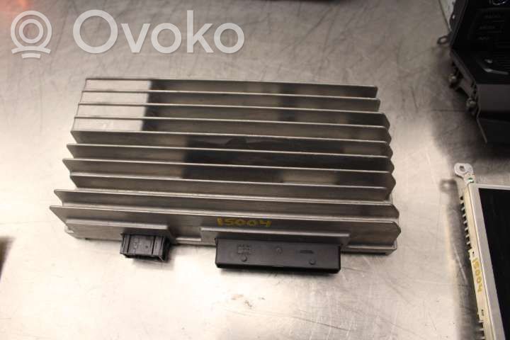 Audi A4 S4 B8 8K Amplificatore 