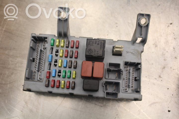 Módulo de fusible   46826467