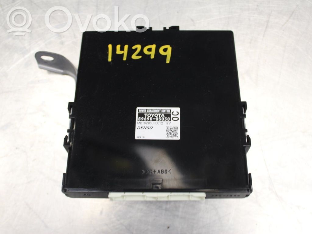 Toyota Avensis T270 Alte unități/module de control 