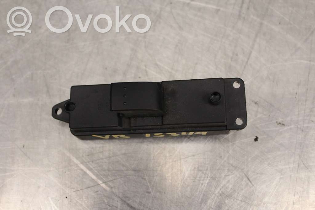 Mazda 3 I Electric window control switch 