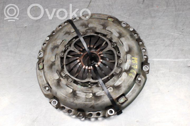 Clutch pressure plate