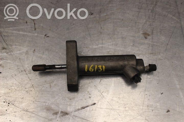 Mini One - Cooper R50 - 53 Kytkimen apusylinteri 