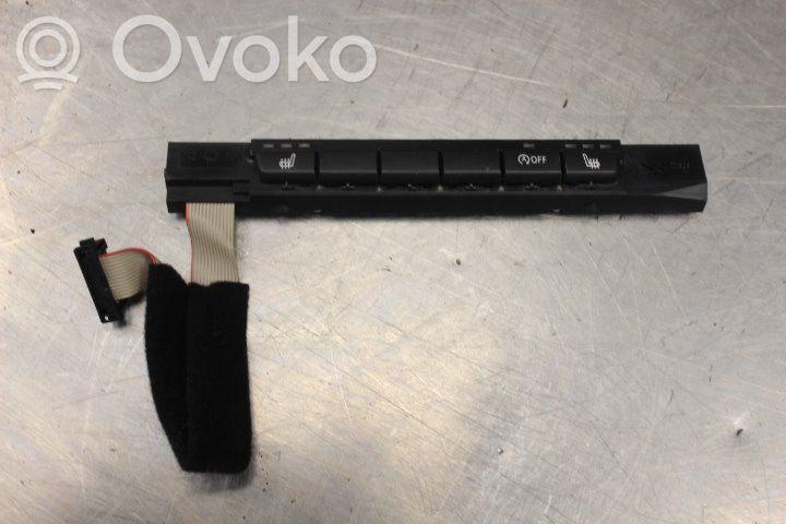 Seat heating switch   6131697092005,03744651