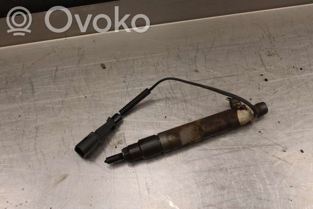 Volkswagen Caddy Inyector de combustible 