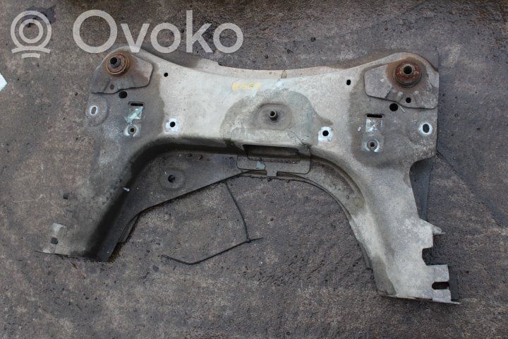 Renault Clio III Front subframe 