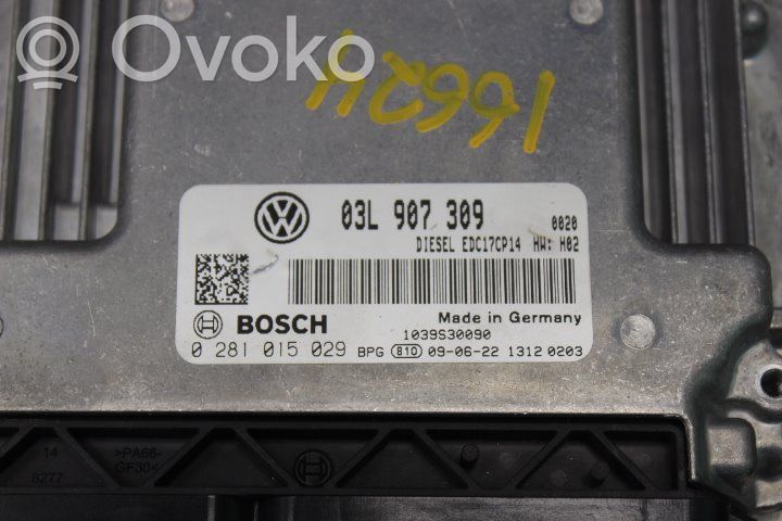 Volkswagen PASSAT CC Injection control unit/module 