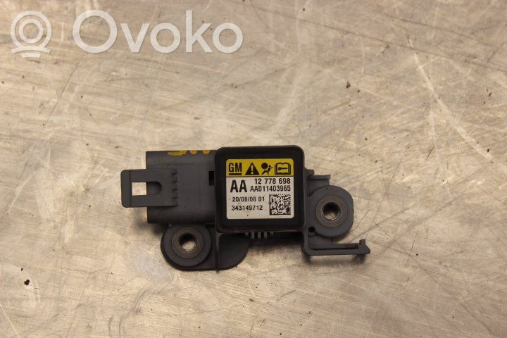 Saab 9-3 Ver2 Senzor impact/declanșare airbag 