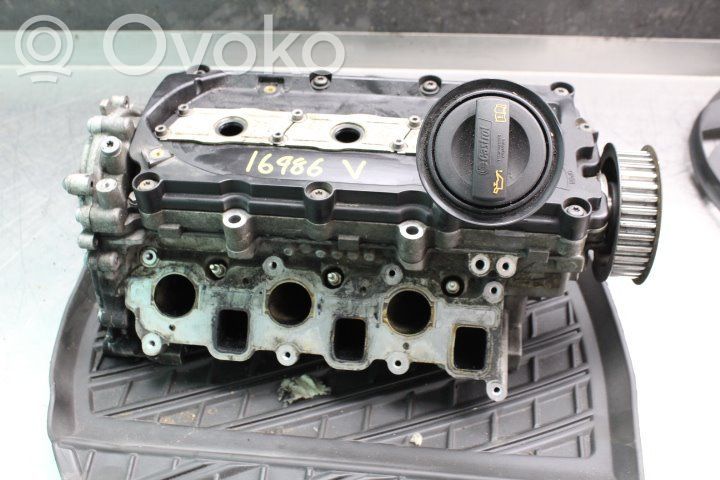 Audi A4 S4 B7 8E 8H Sylinterinkansi 