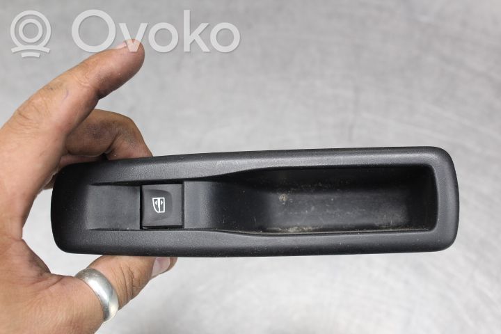 Electric window control switch   829500004R