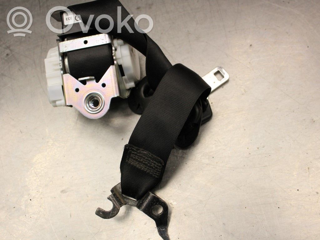 Front seatbelt   330598491