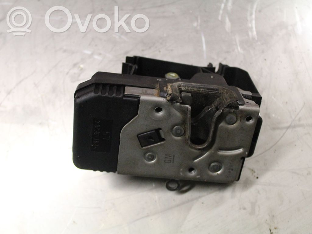 Renault Trafic II (X83) Zamek klapy tylnej / bagażnika 