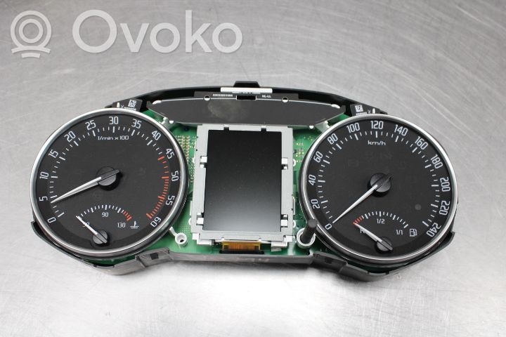 Skoda Octavia Mk2 (1Z) Tachimetro (quadro strumenti) 