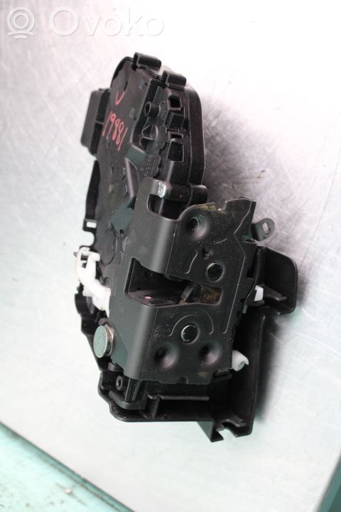 Front door lock   30799309