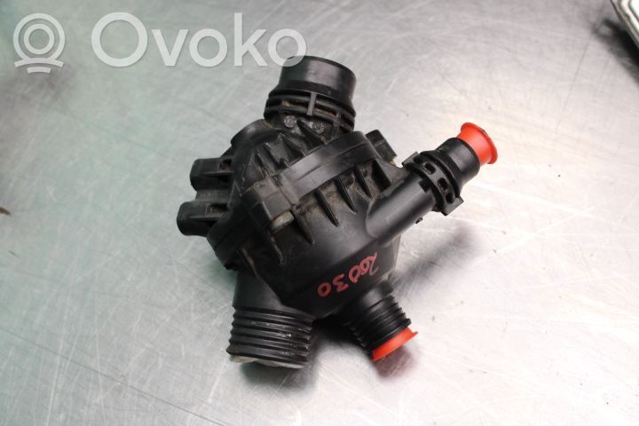 BMW 5 E60 E61 Termostatas/ termostato korpusas 