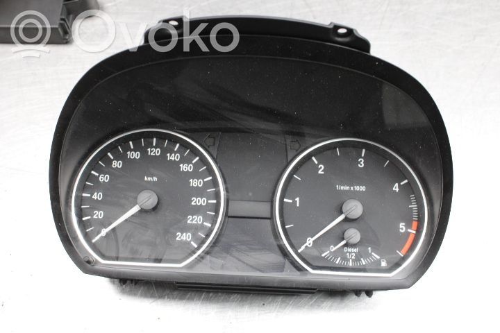 BMW 1 E81 E87 Spidometrs (instrumentu panelī) 