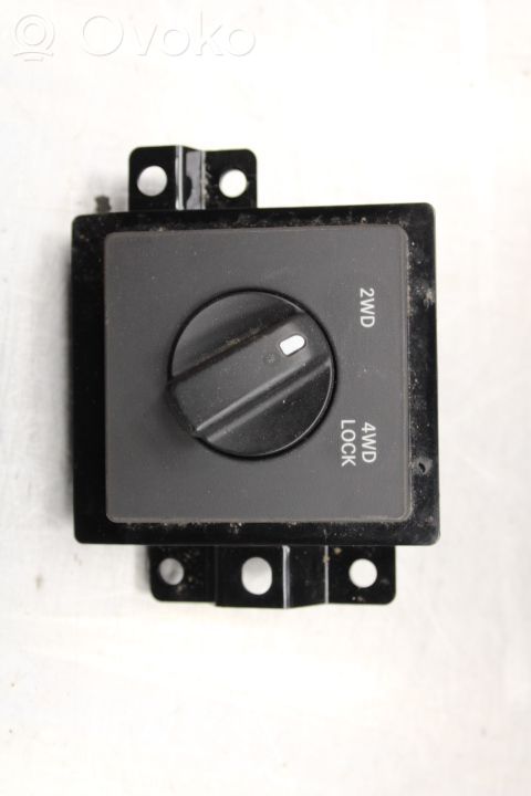 Dodge Nitro Differential lock switch 