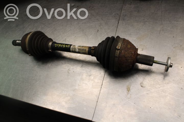 Volvo V70 Priekinis pusašis 