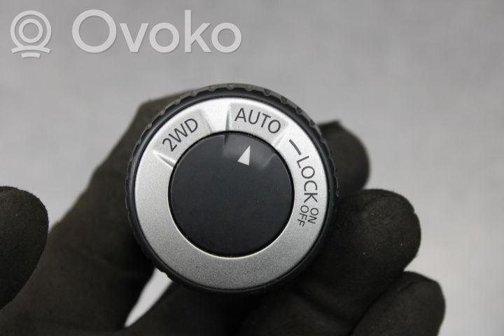 Dacia Duster Differential lock switch 