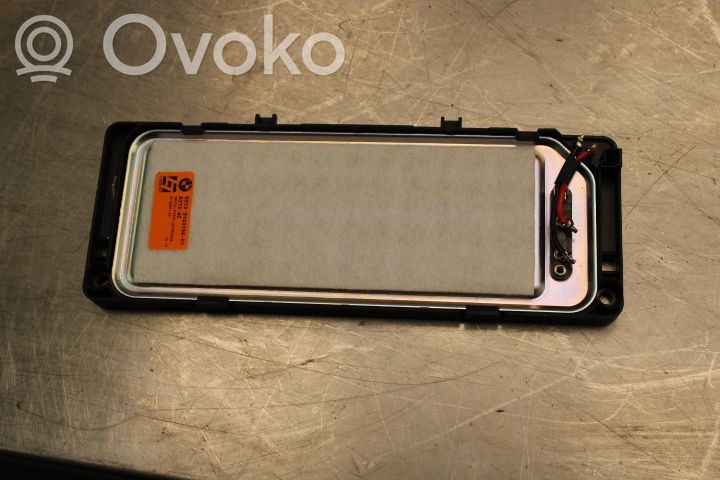 BMW X1 E84 Antenas pastiprinātājs 