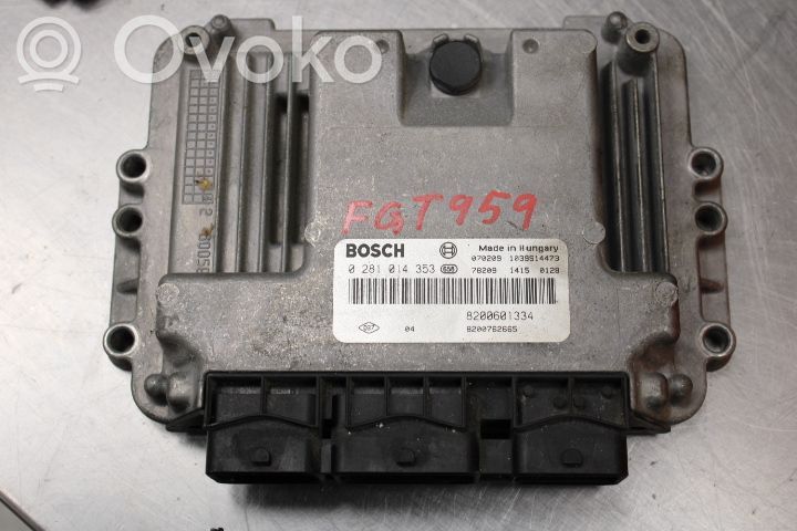 Renault Megane II Injection control unit/module 