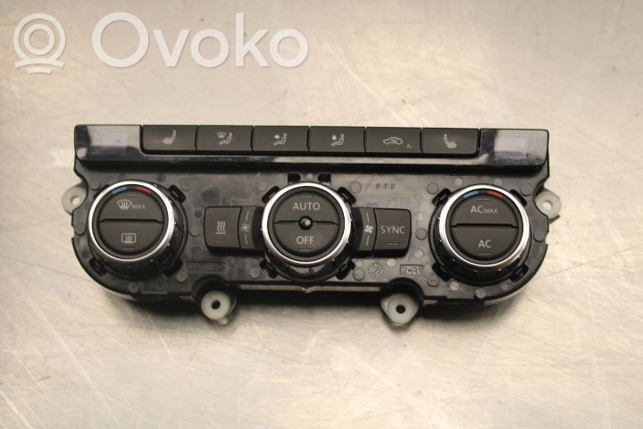 Volkswagen PASSAT B7 Climate control unit 