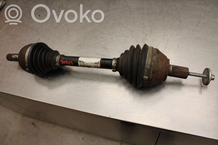 Volvo V70 Priekinis pusašis 